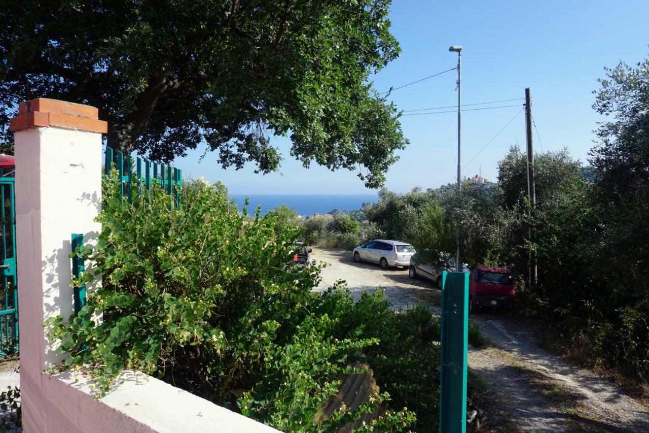 La Quercia Imperia Exterior foto